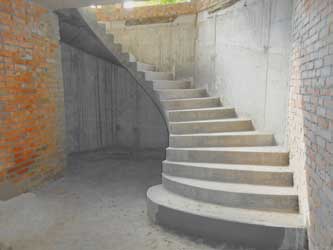 Бетонная лестница